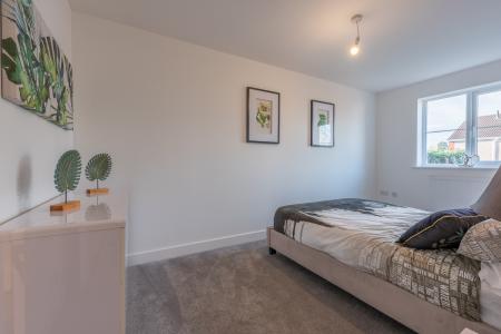 Plot 1, Fleur de List (5)