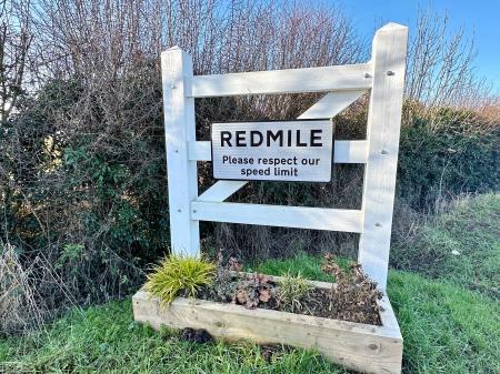 Redmile Sign