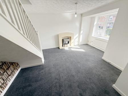 Living Room / Dining Room