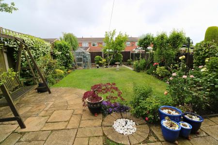 Photo 18