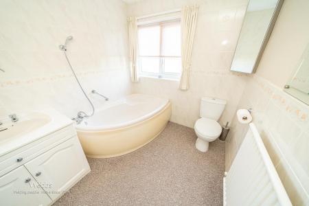 © Webbs Estate Agents © (89 of 153).jpg