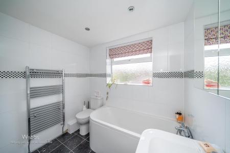 © Webbs Estate Agents © (135 of 224).jpg