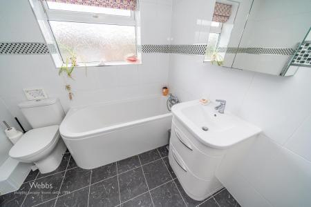 © Webbs Estate Agents © (136 of 224).jpg