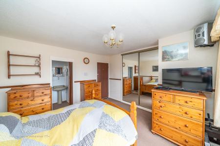 © Webbs Estate Agents © (52 of 71).jpg