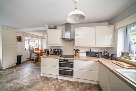 © Webbs Estate Agents © (103 of 116).jpg