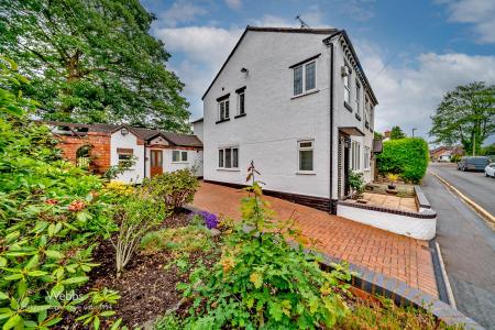 © Webbs Estate Agents © (50 of 61).jpg