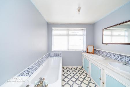 © Webbs Estate Agents © (27 of 79).jpg