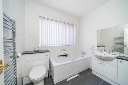 © Webbs Estate Agents © (46 of 62).jpg