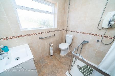 ground floor shower room