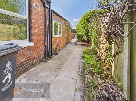 CAM01802G0-PR0197-STILL047.jpg
