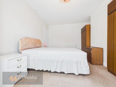 CAM05244G0-PR0287-STILL044.jpg