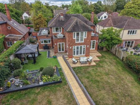 dji_fly_20260901_163354_0085_1788334850630_photo.j