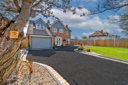 © Webbs Estate Agents © (55 of 61) copy.jpg