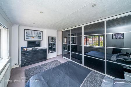 webbs -19.JPG
