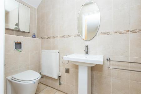 En suite Shower Room