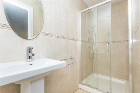 En suite Shower Room