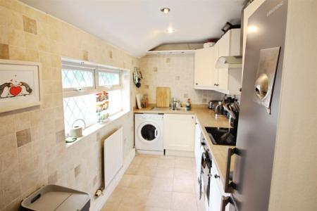 Fitted Kitchen
