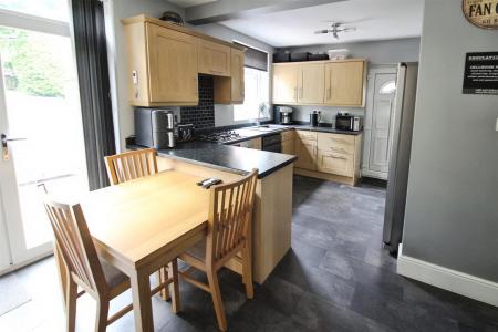 Kitchen Diner