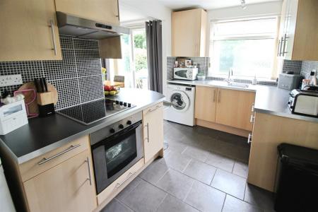 Fitted Kitchen