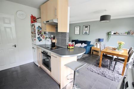 Fitted Kitchen