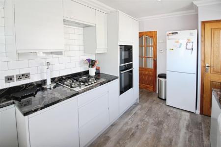 Breakfast Kitchen