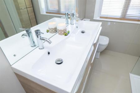 Family Shower Room
