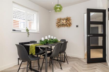 Kitchen/dining
