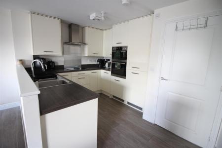 Lounge/Diner/ Kitchen