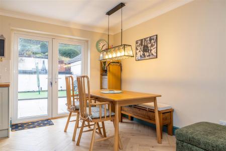 Lounge / Diner