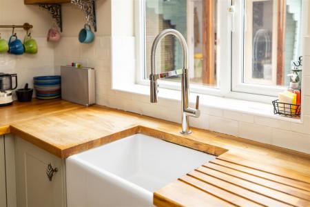 Fitted Kitchen