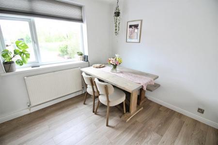 Lounge/Diner