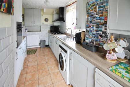 Fitted Kitchen