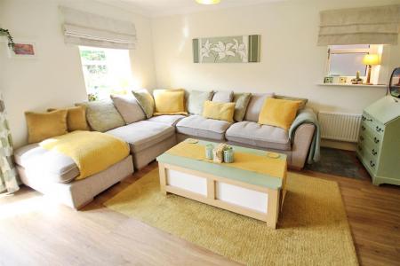 Family Room/Diner