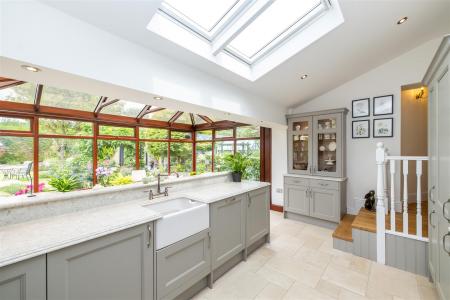 Fitted Kitchen