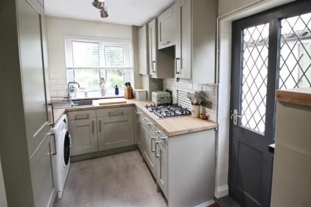 Fitted Kitchen