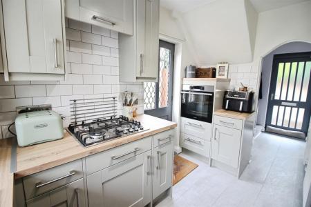 Fitted Kitchen