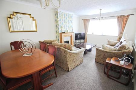 Lounge/Diner
