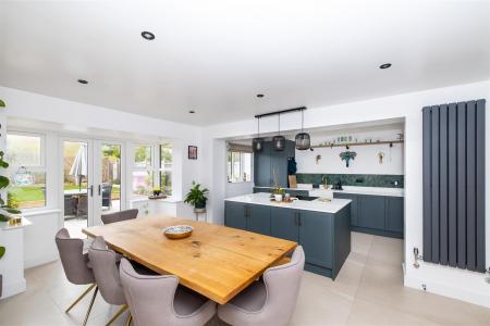 Open Plan Kitchen Diner
