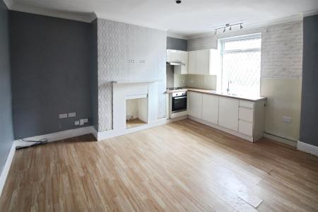 Kitchen/lounge