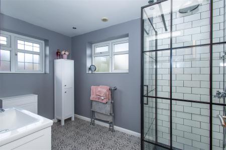 En-suite Shower Room