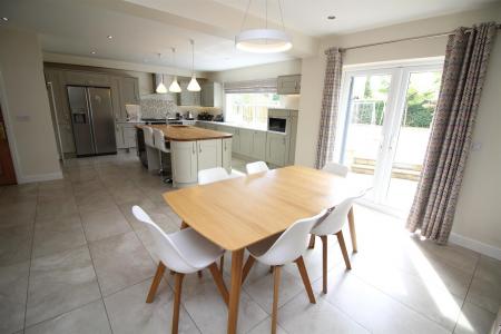 Family kitchen/diner