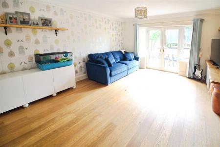 Rear reception room/dining room