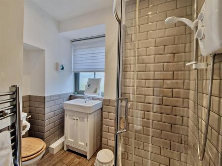 WhatsApp Image 2024-11-22 at 16.57.59 (6).jpeg