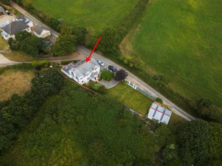 Tregoon-Aug-25-08 arrow.jpg