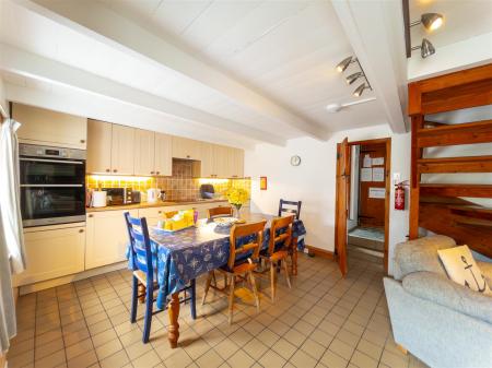 The Beach House, Porthallow-09.jpg