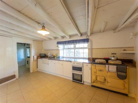 The Beach House, Coverack-05.jpg