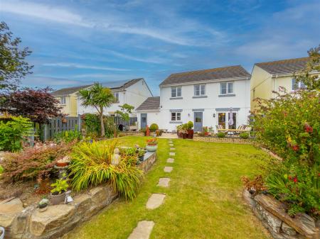 39 Hellis Wartha, Helston-34.jpg