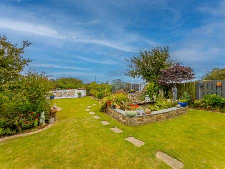 39 Hellis Wartha, Helston-31.jpg