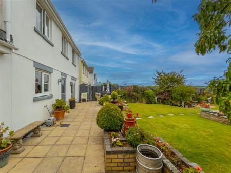 39 Hellis Wartha, Helston-30.jpg