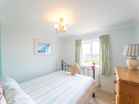 39 Hellis Wartha, Helston-24.jpg